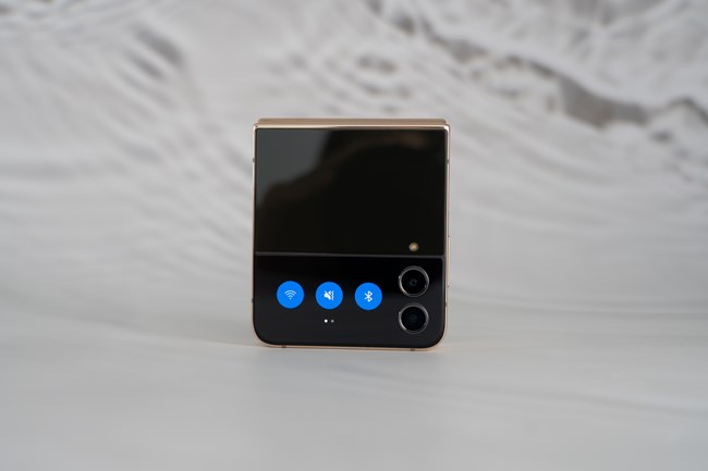 三星W23 Flip的外屏，超級實用！