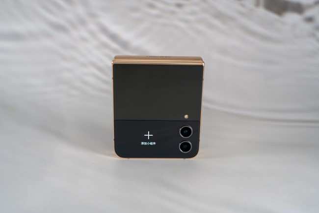 三星W23 Flip的外屏，超級實用！