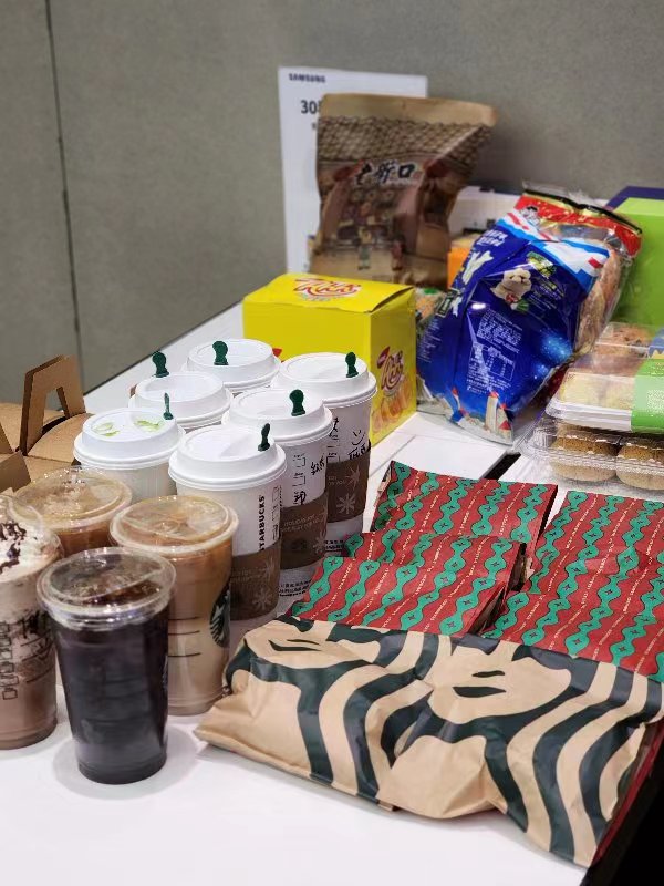 Flip4 品鑒  星巴克   觀影