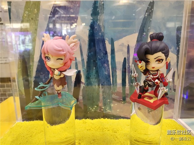 【打卡精彩生活】久違了，購(gòu)物中心的手辦