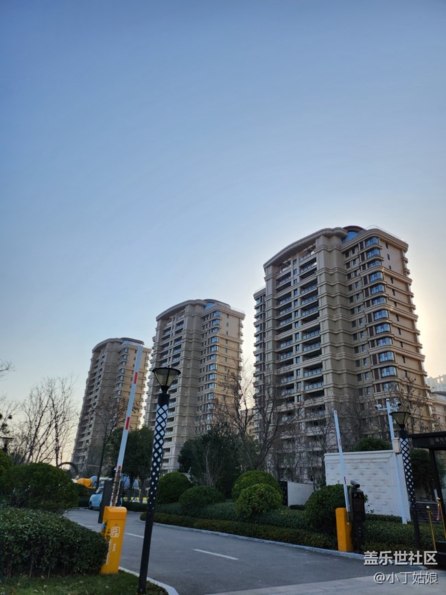 三星W23 Flip：仙女記錄生活必不可少~