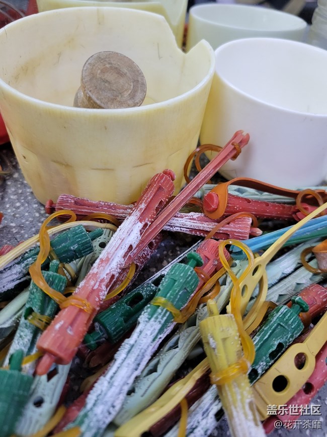 打卡精彩生活+理發(fā)小店