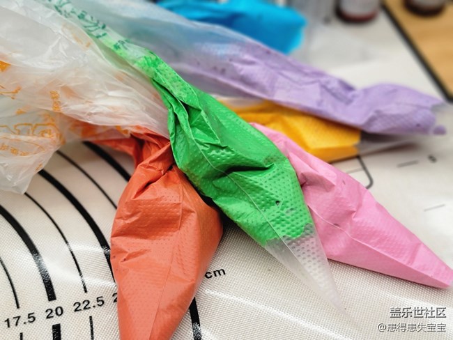 線下活動——DIY紙杯蛋糕