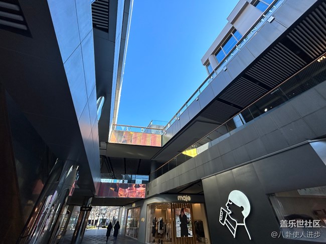 拍照對比：iPhone 14 Plus VS Galaxy S22+