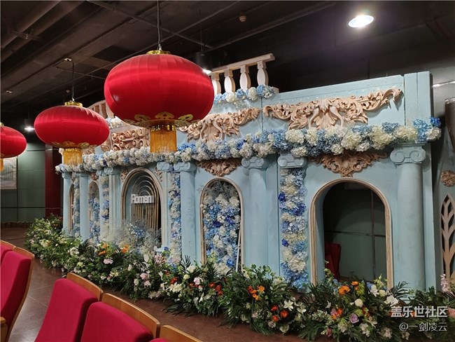 【打卡精彩生活】今天天氣好呀適合看話劇