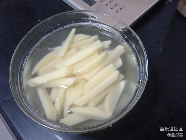 【打卡精彩生活】用空氣炸鍋自制薯條