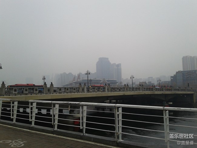 【故鄉(xiāng)之思】霏霏細雨中的海河五橋