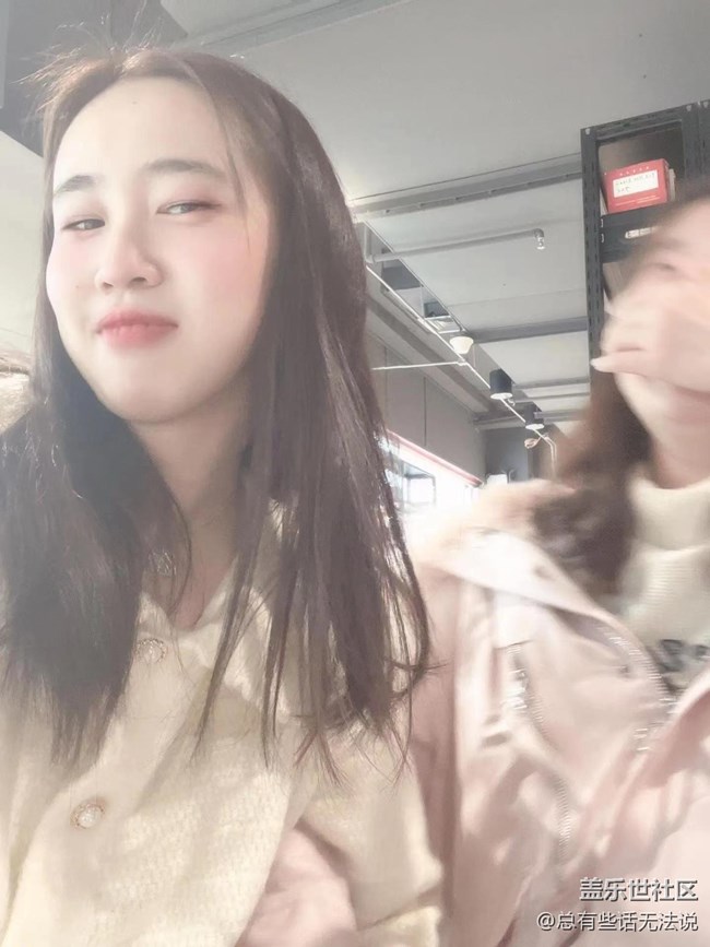 和閨蜜一起品鑒三星W23