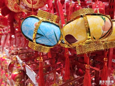 【新年快樂(lè)】+新年氣氛