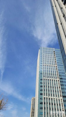 藍(lán)天白云晴空萬里