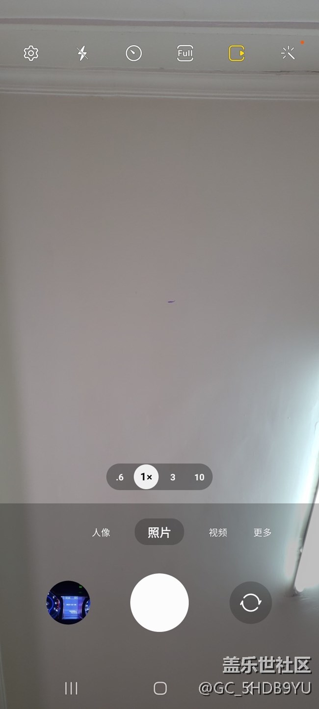 S21 Ultra相機問題，相機模式屏幕污點、亮線