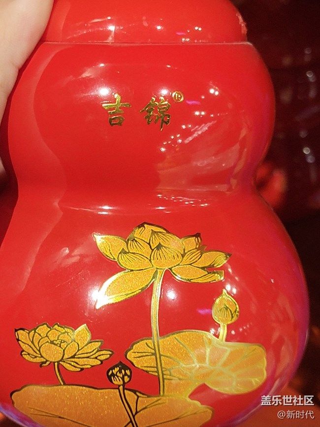 【有一種氛圍叫喜慶】+紅色的酒