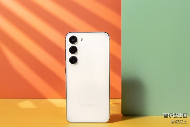 簡(jiǎn)約設(shè)計(jì) 出色質(zhì)感 三星Galaxy S23系列