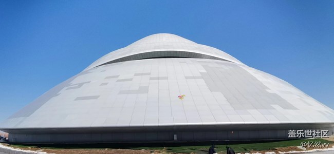 【仰望天空】晴空下的大劇院