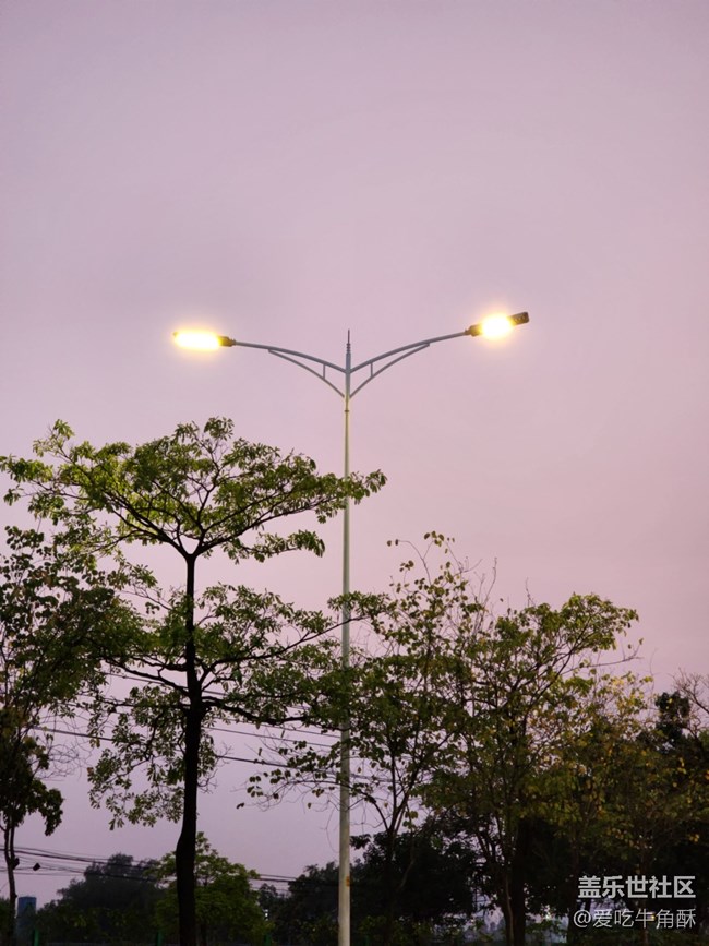 【仰望天空】下班時分