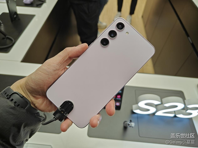 三星Galaxy S23中國發(fā)布會（廣州站）門店直播熱鬧現(xiàn)場
