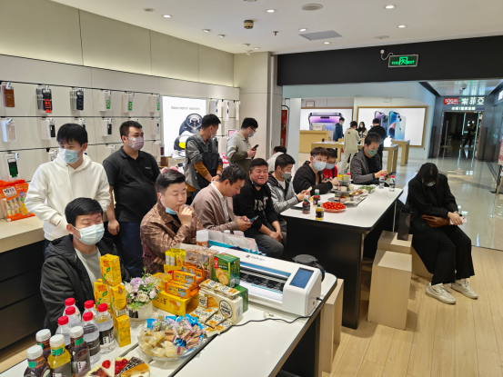 三星Galaxy S23中國發(fā)布會（廣州站）門店直播熱鬧現(xiàn)場