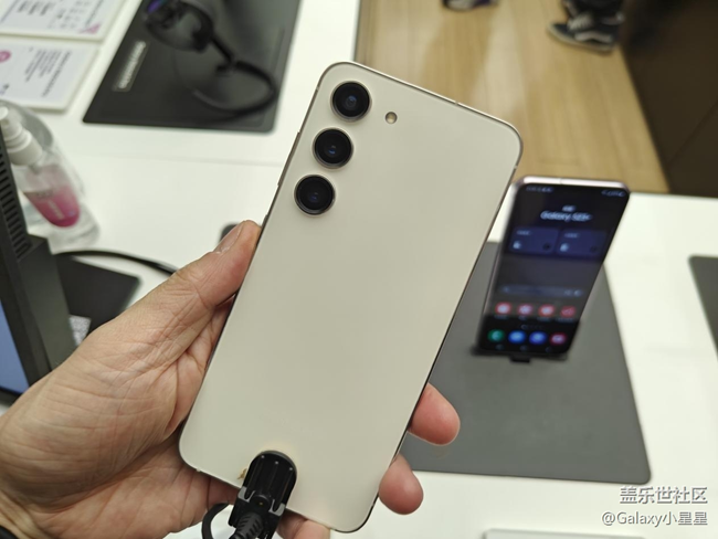 三星Galaxy S23中國發(fā)布會（廣州站）門店直播熱鬧現(xiàn)場