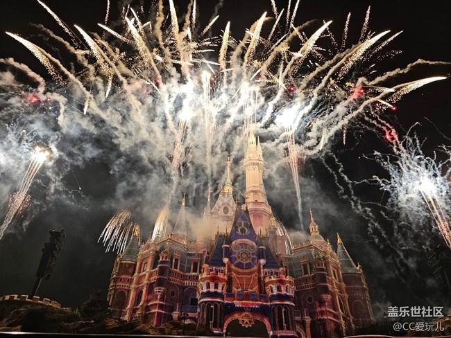 【三星S23系列曬單】打卡位于上海迪士尼的快閃店！