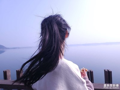 天氣不錯快來武漢東湖游玩