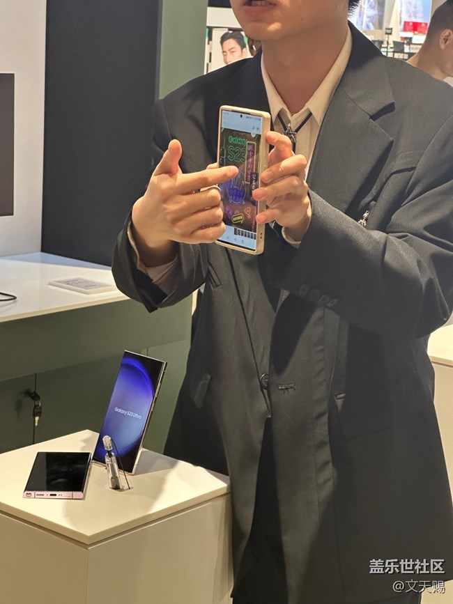 【三星S23系列快閃店】?jī)?yōu)雅高貴，精致內(nèi)斂的體驗(yàn)