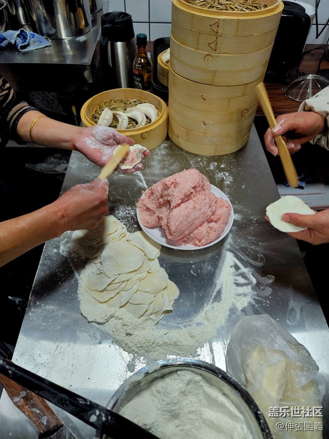【春季霸王餐】+同學(xué)開的蒸餃店