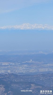 窗含西嶺千秋雪