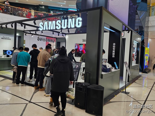 【三星S23系列快閃店】冰城乍暖還寒，23火力全開