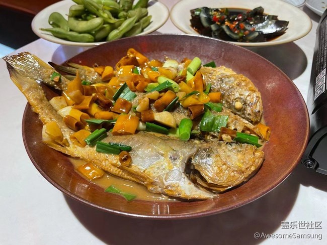 【家鄉(xiāng)美食】作為一枚吃貨，手機(jī)里最不缺的就是美食。