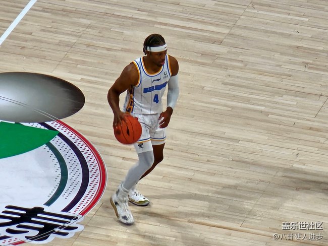 帶著Galaxy S23 Ultra去看籃球比賽，是一種什么體驗？