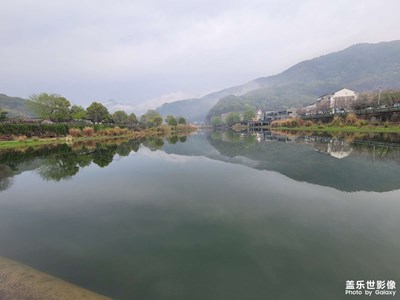 【生活的色彩】+春雨綿綿，戶外休閑