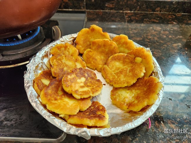 【家鄉(xiāng)美食】燜蝦 | 蛋撻 | 魚(yú)餅