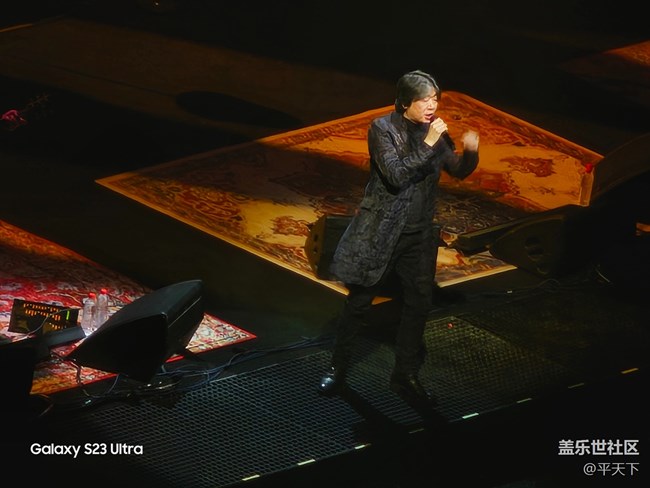 【體驗(yàn)百倍變焦】用S23U拉近與老狼葉蓓的距離 【體驗(yàn)百倍變焦】用S23U拉近與老狼葉蓓的距離