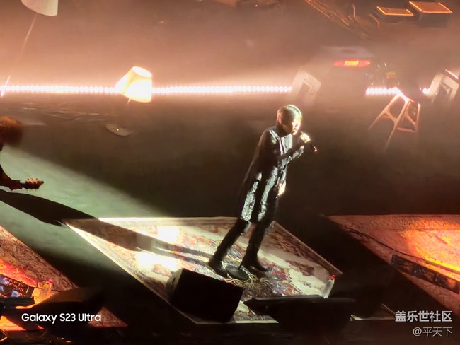 【體驗(yàn)百倍變焦】用S23U拉近與老狼葉蓓的距離 【體驗(yàn)百倍變焦】用S23U拉近與老狼葉蓓的距離