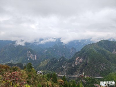 【美好時(shí)光】+山景