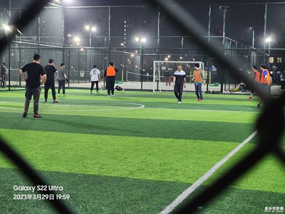 【美麗夜景】綠茵場(chǎng)上灑熱血