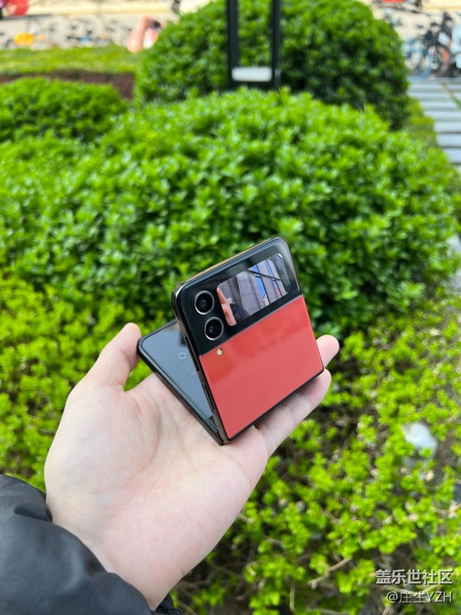 三星Flip4 的外屏取景