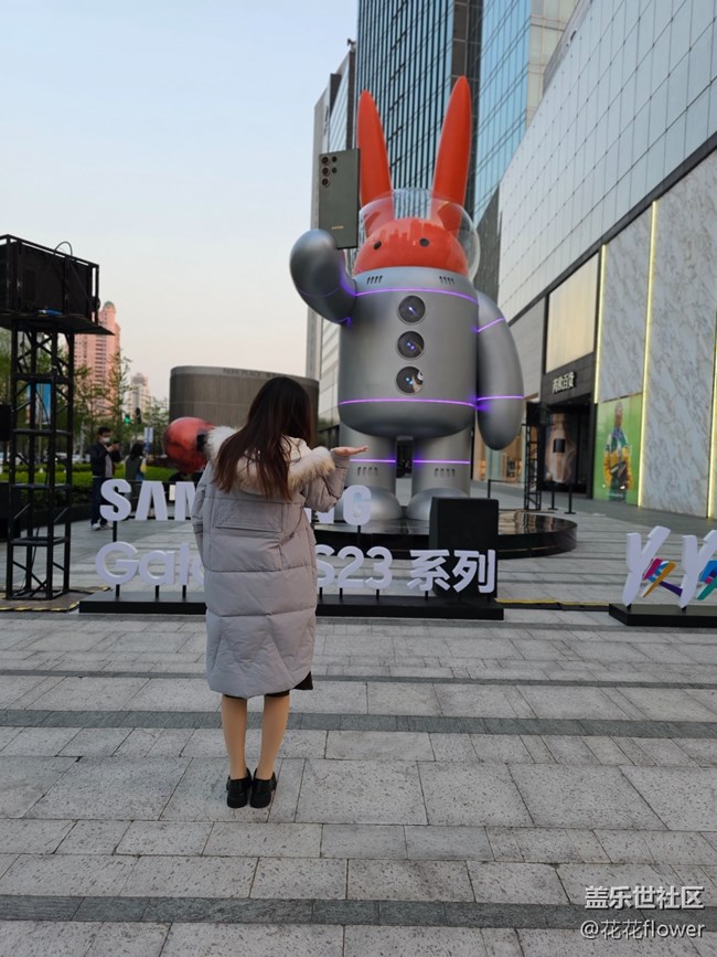 【芮歐百貨打燈活動(dòng)】+兔格拉底