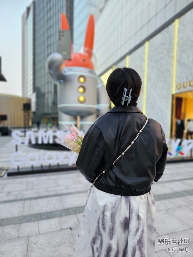 【芮歐百貨打燈活動(dòng)】+酷炫的兔子