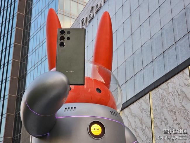 【芮歐百貨打燈活動】+凹造型