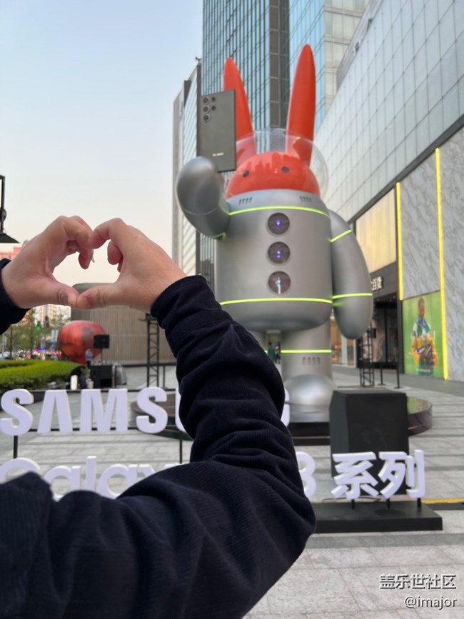 “愛、美、力量”——三星Galaxy S23與兔哥拉底