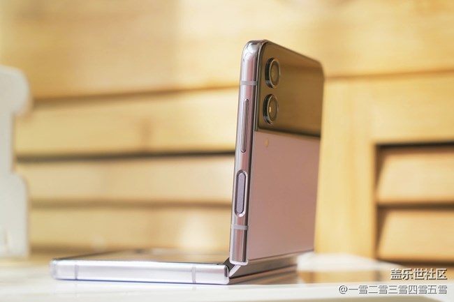 Galaxy Z Flip4【幽紫秘境】