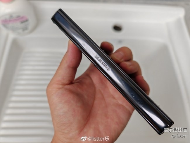 三星折疊屏手機(jī)的IPX8防水太頂了