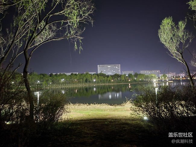 三星Galaxy Z Flip4 夜拍模式隨拍