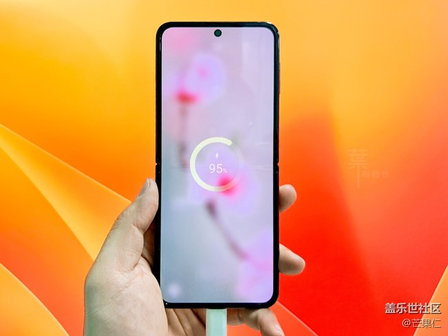 真實體驗，三星Z Flip4的續(xù)航還不錯