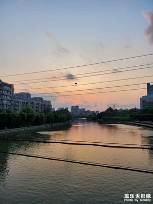 落日余暉