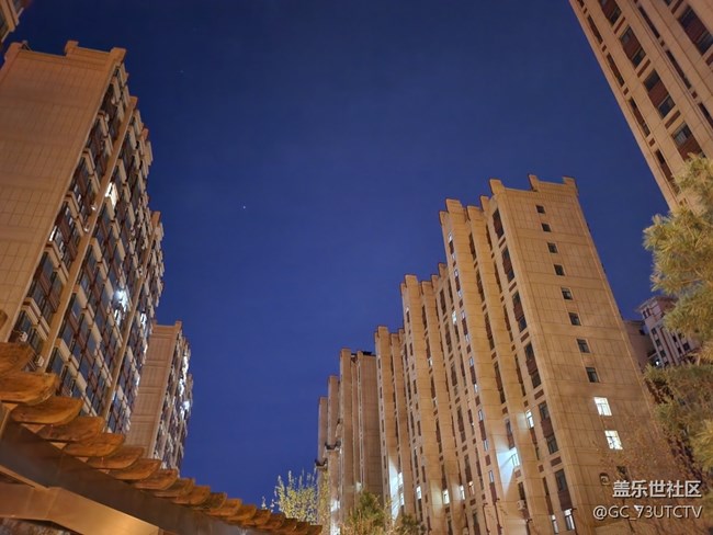 分享一些Flip 4的夜景