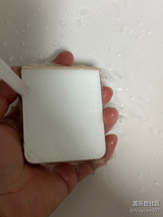 Flip4的防水性能真強(qiáng)