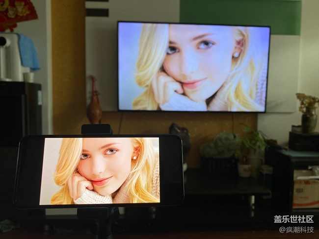 如何將手機(jī)顯示內(nèi)容投屏到電視？簡(jiǎn)單聊一聊