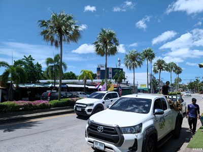 【鏡頭里的夏天】40°的高溫街拍